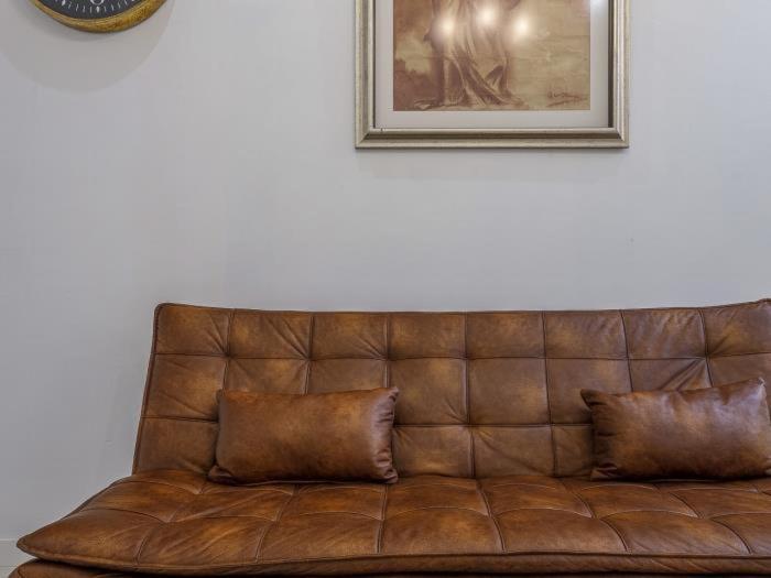Encantos De Triana Y Comodidad Fernando Iv B C Appartement *